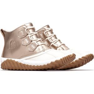 Sorel Womens Size 7 Out N About Metallic Gold Snow Boots Winter Boots